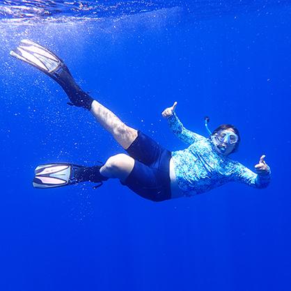 An image of Samantha Davern '19, a student in the marine biology program. The University of New Haven is one of the top marine biology colleges.